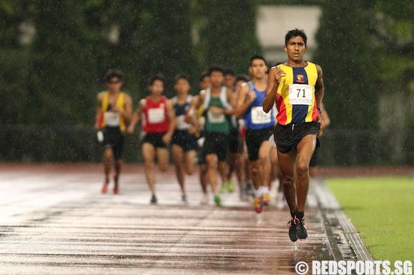 a division 1500m national schools track and field championships