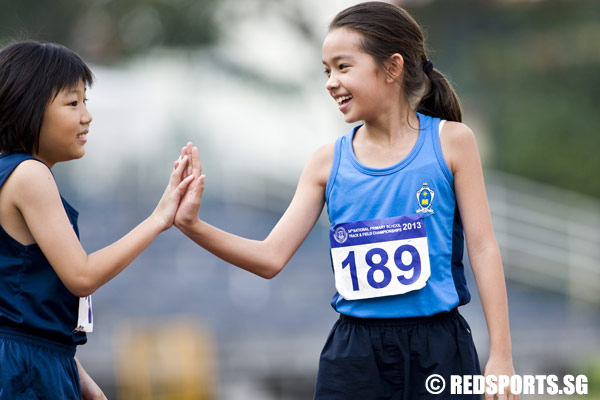 primary-school-track-and-field-relay