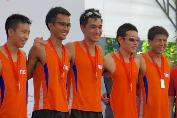 nus aquathlon team race against cancer