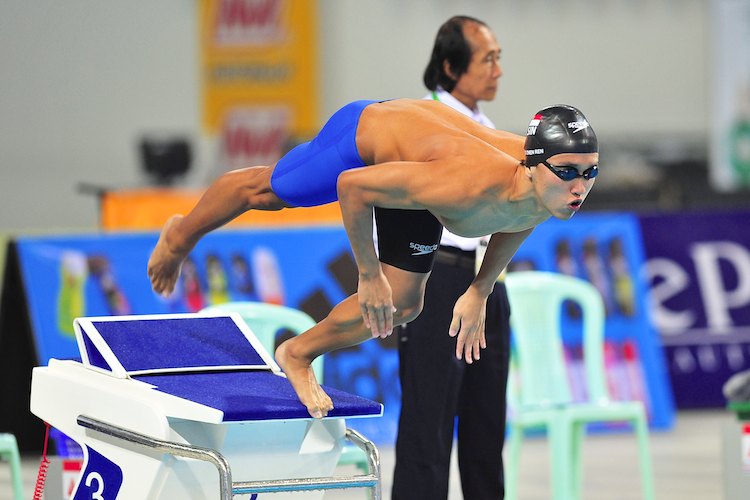 teo zhen ren 1500m freestyle sea games