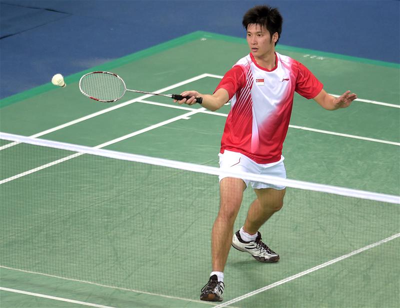 Singapore's Commonwealth Games silver medallist, Derek Wong, took just 22 minutes to despatch Pakistan's Muhammad Irfan Saeed Bhatti 2-0 in their round of 32 men's singles match. (Photo 1 courtesy of Joseph Nair / Sport Singapore via Action Images Livepic)