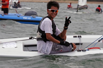 Darren Choy hangs on to top placing after three days of sailing