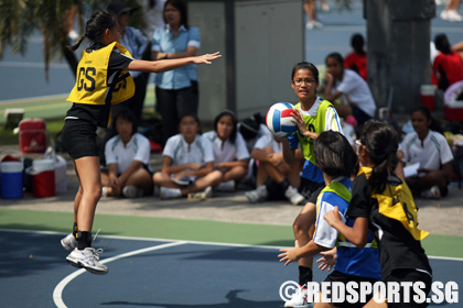 c division girls south zone netball cedar girls vs chong boon