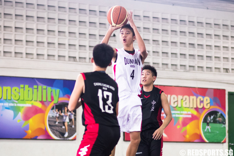 BDIV-BBALL-CCH-DHS-11
