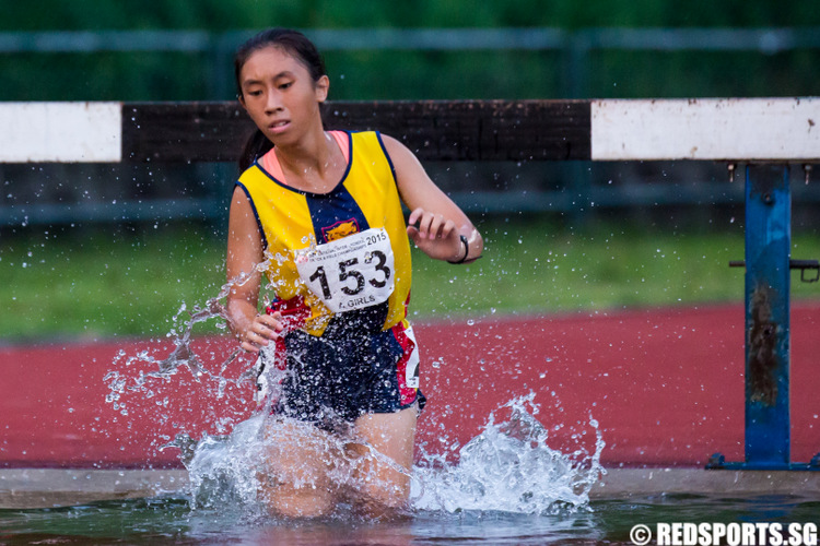 A Division 2000m steeplechase girls
