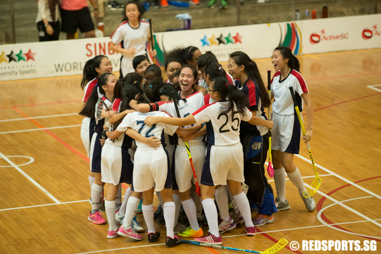 Yishun Junior College share a moment after beating Victoria Junior College to come in third. (Photo © Lee Jian Wei/Red Sports)