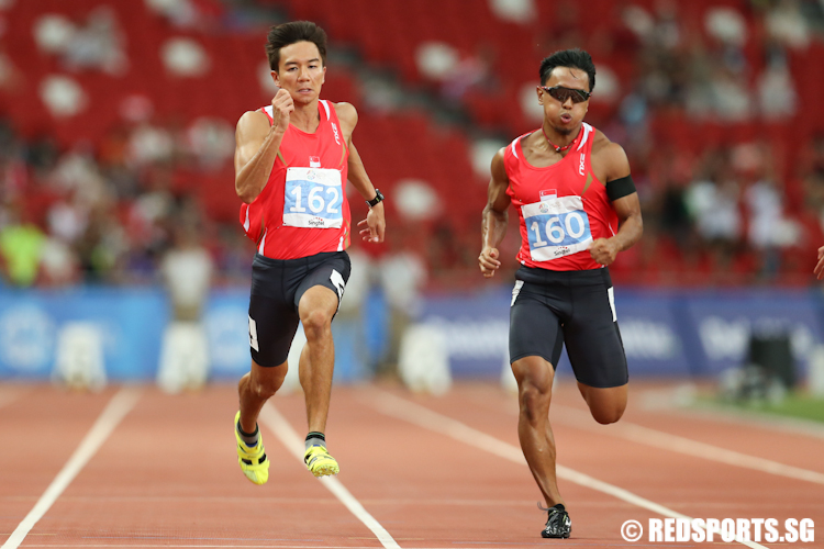 Calvin Kang (#162) and Amirudin Jamal (#160) of Singapore in action during the Men's 100m finals. (Photo © Lee Jian Wei/Red Sports)