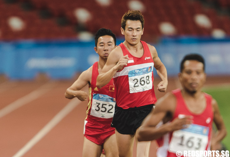 Zac Leow (SIN #268) in action during Lap One of the men's T37 1500m at the 8th ASEAN Para Games. (Photo 4 © Soh Jun Wei/Red Sports)