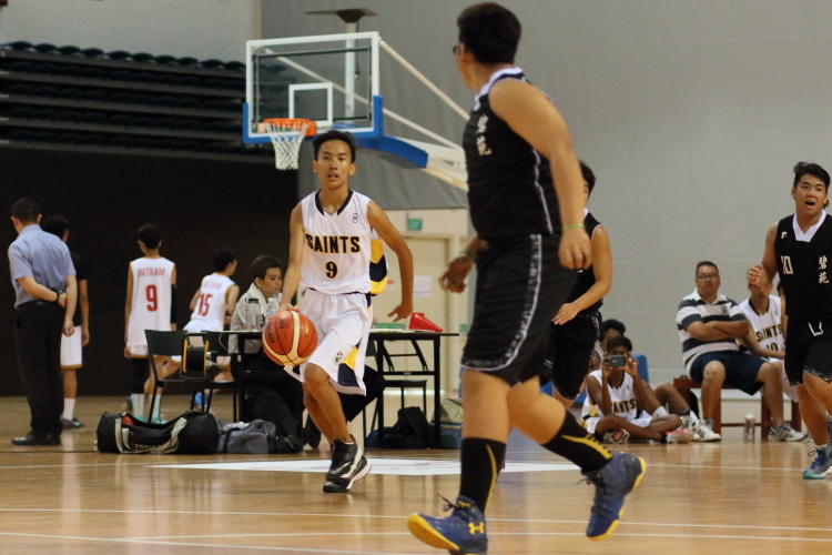 #9 of SAS driving to the hoop on a fast break. He scored 11 points, including 1 3-pointer, to lead his team in scoring.