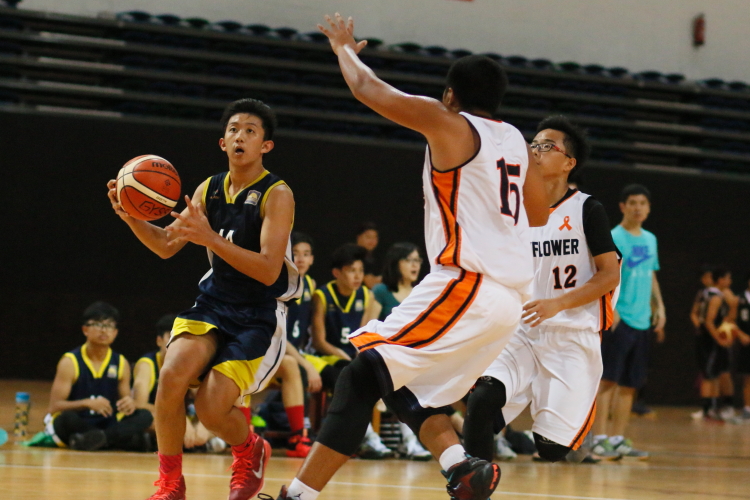 #14 of guangyang driving to the hoop for two points. He scored 8 points in the ball game.