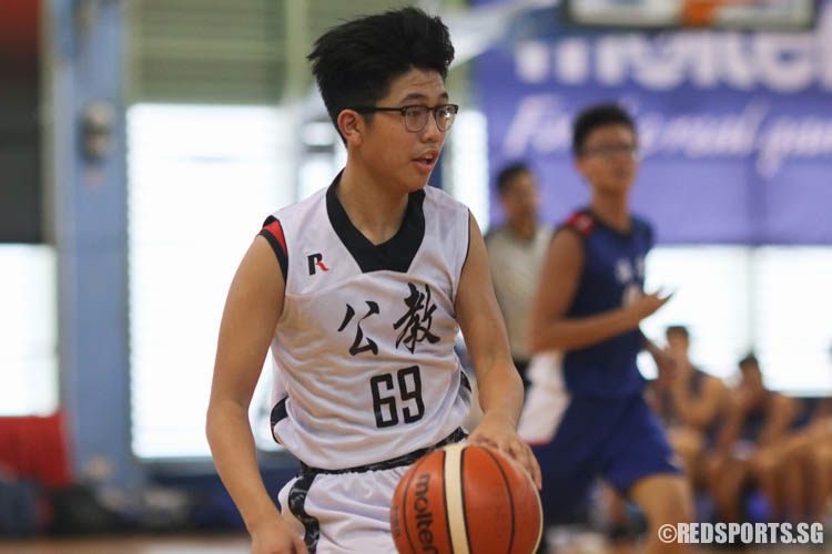 Evan Teh (CHS #69) scored a team high 15 points, leading his team to victory. (Photo 2 © REDintern Chua Kai Yun)