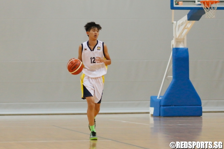 Gerald (Guangyang #12) controls the ball on offense. (Photo  © Dylan Chua/Red Sports)