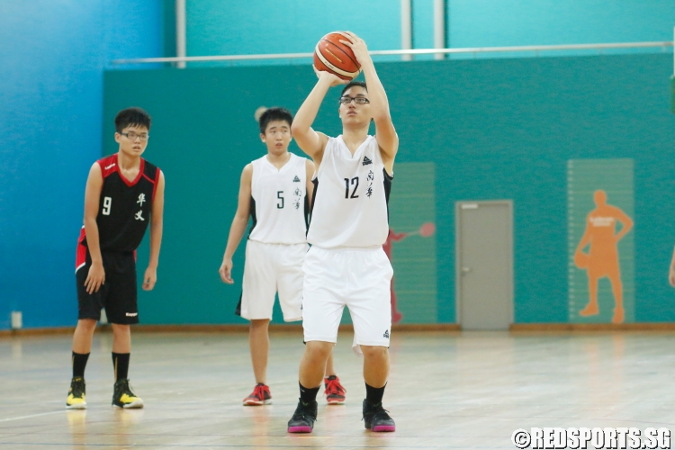 Wee Cheng Kiat (#12) shooting a free throw. (Photo  © Chan Hua Zheng/Red Sports)