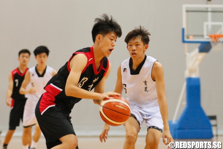 Tian Feng Yao (PCS #13) slashing his way to the hoop. (Photo  © Chan Hua Zheng/Red Sports)