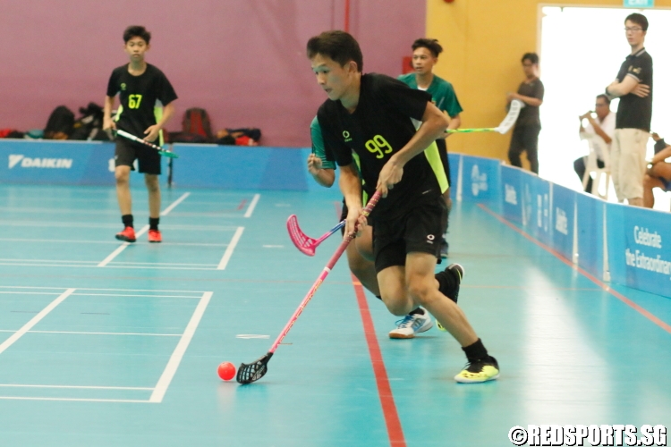 Lee Shi Feng (Bedok South #99) on his way to goal. (Photo 3 © Dylan Chua/Red Sports)