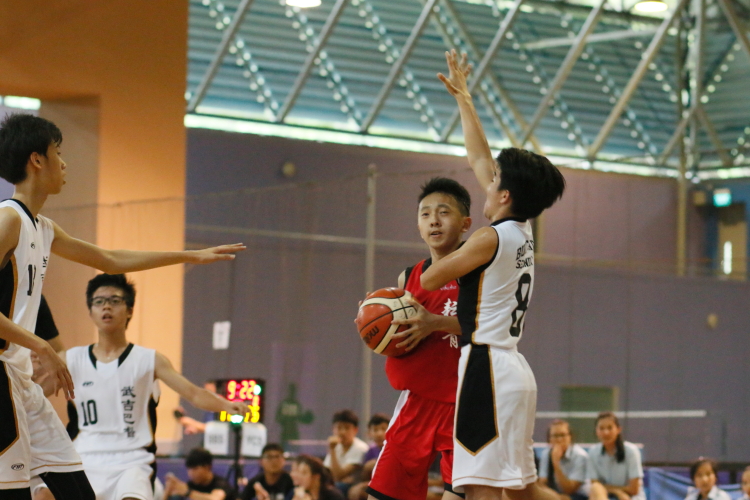 Players in-action. (Photo  © REDintern Dylan Chua)