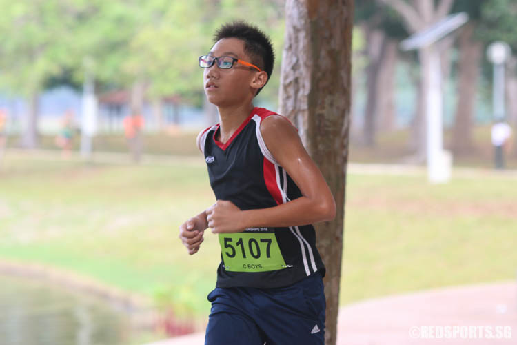 Tan Jiahao (#5107) of Edgefield Sec finished twentieth with a timing of 14:25.84. (Photo © Chua Kai Yun/Red Sports)