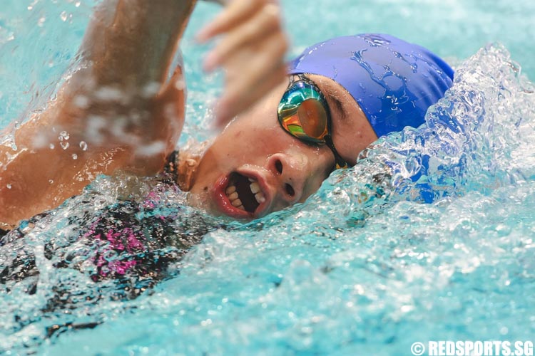 Gan Ching Hwee in action during her 400m freestyle 'A' final at the 47th Singapore National Age Group Swimming Championships. She came in second among the 13-14 year olds with a timing of 4:26.29, setting a meet record. (Photo © Soh Jun Wei/Red Sports)