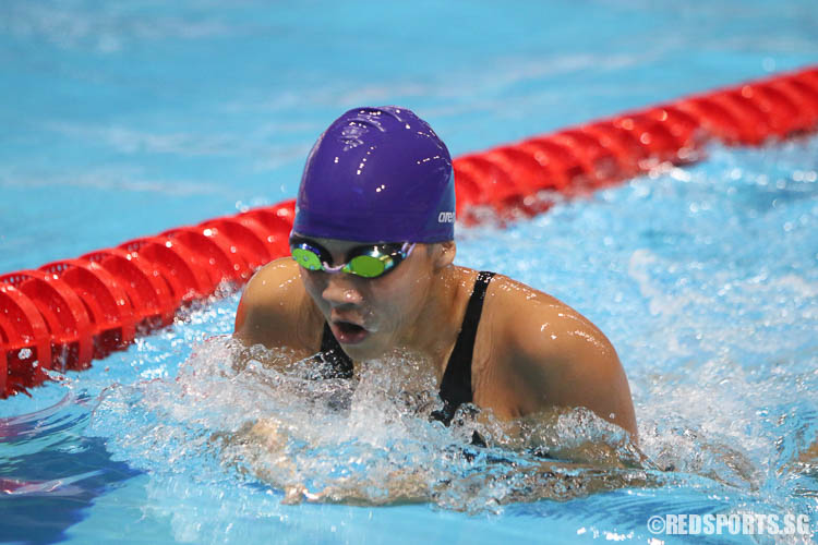 Charity Lien in action in her 200m breaststroke event, finishing second in the 13-14 age group with a timing of 2:39.61. (Photo © Chua Kai Yun/Red Sports)