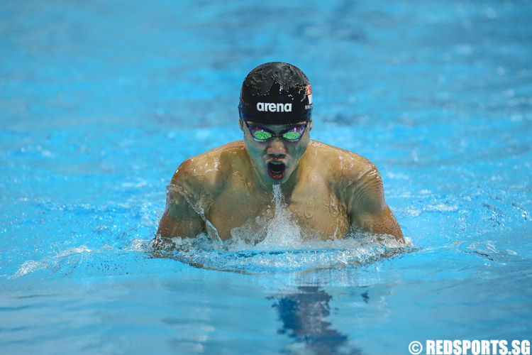 Brilliant Chua swimming in his 13 and over 200m breaststroke prelims at the 47th Singapore National Age Group Swimming Championships. (Photo © Soh Jun Wei/Red Sports)