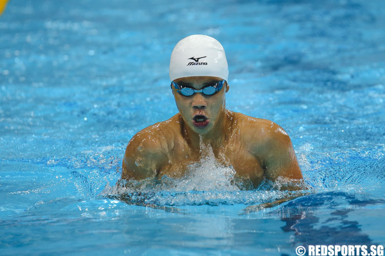Leow Li Shen swimming in his 13 and over 200m breaststroke prelims at the 47th Singapore National Age Group Swimming Championships. (Photo © Soh Jun Wei/Red Sports)