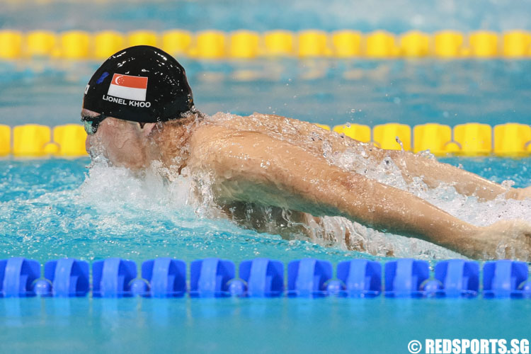 Lionel Khoo in action during the butterfly leg of his 15 and over 400m IM 'A' finals at the 47th Singapore National Age Group Swimming Championships. He came in fifth in the open group with a timing of 4:33.81. (Photo © Soh Jun Wei/Red Sports)