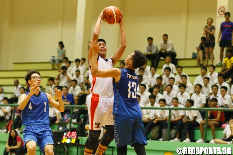 Dinesh Allastair (ACSB #2) going up strong for a layup. He finished with a game-high 22 points in the victory. (Photo  © Chan Hua Zheng/Red Sports) 
