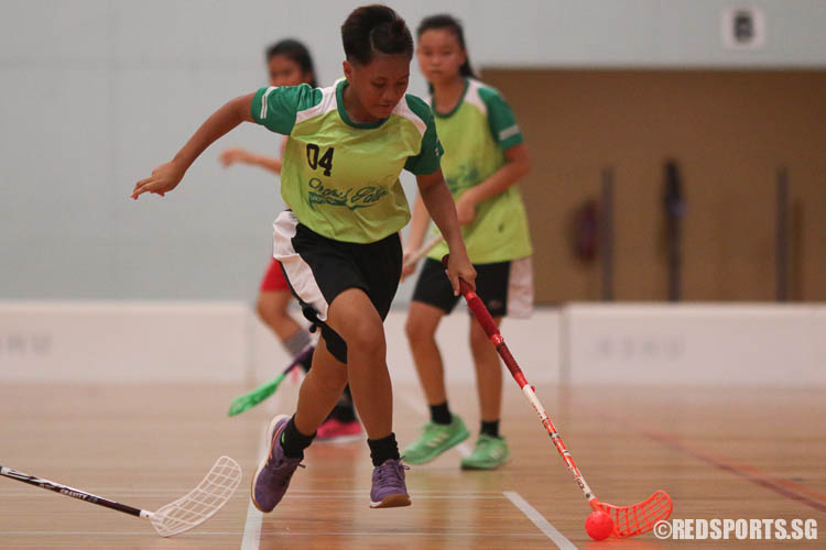 Nilam Marjanee (OP #4) drives the ball upcourt. (Photo © Chua Kai Yun/Red Sports)
