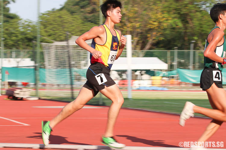 Issac Tan (#68) of ACS(I) clinched second with a timing of 17:21.48. (Photo © Chua Kai Yun/Red Sports)