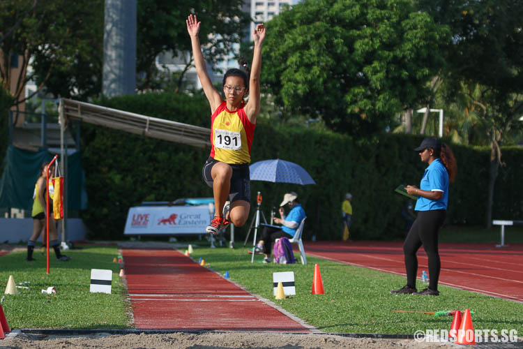 Andrea Chong (#191, HCI) jumped 11.22m to win silver. (Photo © Chua Kai Yun/Red Sports)