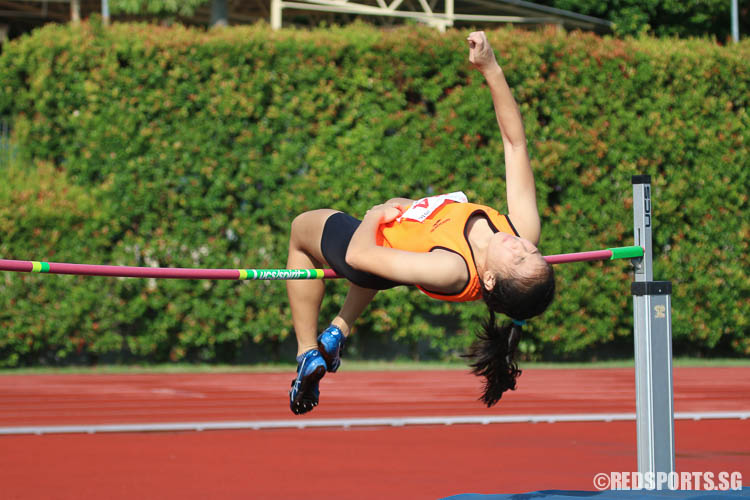 Cherlin Sia (#84) of Singapore Sports School cleared 1.50m to attain bronze. (Photo © Chua Kai Yun/Red Sports)