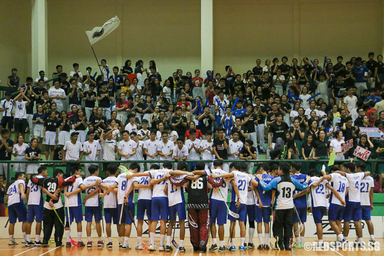 MJC players thanking their supporters after the match. (Photo © Chua Kai Yun/Red Sports)