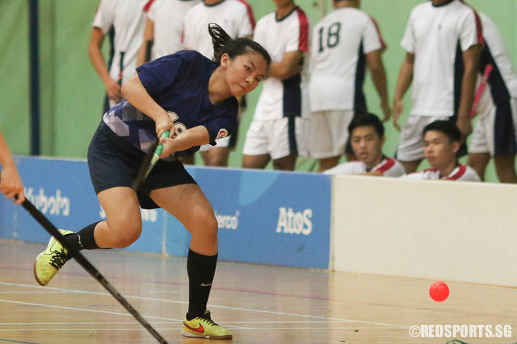 Yu Yangxue (RVHS #18) attempts a shot. (Photo © Chua Kai Yun/Red Sports)