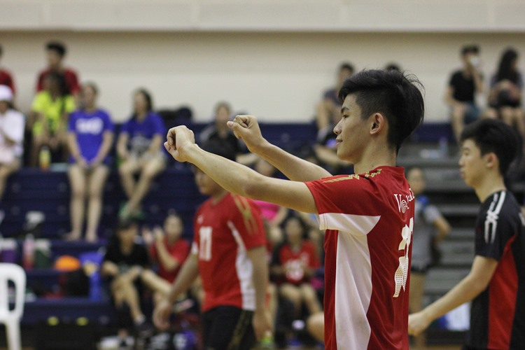 VolleySports retained their u-18 title after defeating Presbyterian High School Team A 2-0 (25-20, 25-16) in the final, ending the competition with a perfect 6-0 win-loss record. (Photo 5 © Ryan Lim/Red Sports)