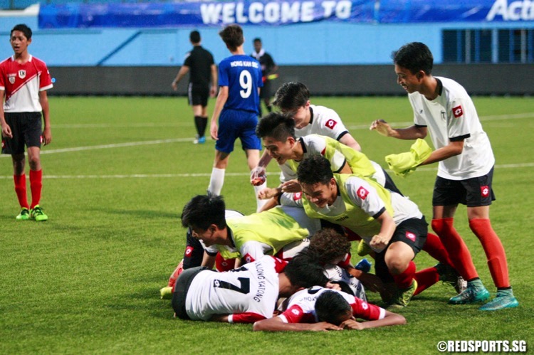 Tanjong Katong celebrate their win. (Photo © Les Tan/Red Sports)
