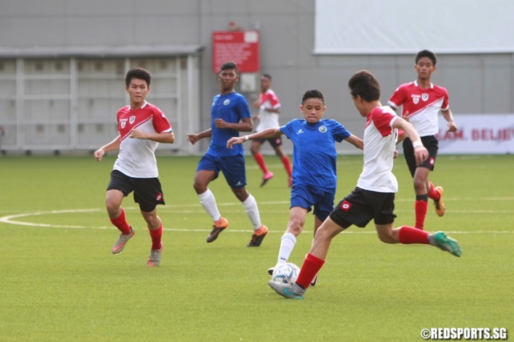 Tanjong Katong (white) beat defending champions Hong Kah 1-0 to secure the National B Division Football Championship. (Photo © Les Tan/Red Sports)