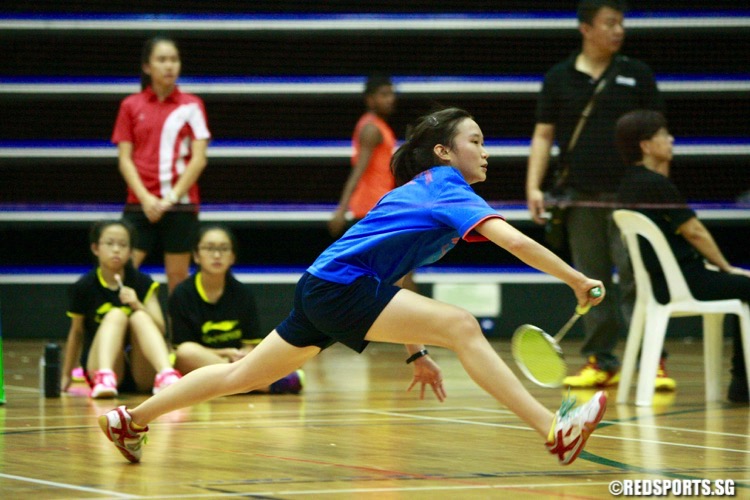 In the 1st Singles of the U-17 finals, Chiu Jing Yun of Sports School beat Leong Wen Ting (pic) of NYGH 2-0 (11-5, 11-7). (Photo © Les Tan/Red Sports)