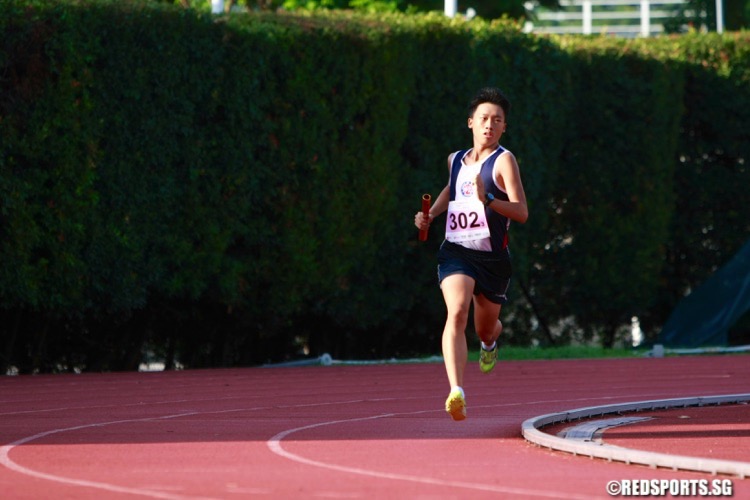 Singapore Sports School  won the U-19 boys distance medley in 11:46.17. Unity were second in 12:53.95 while Dunman High  were third in 13:12.34. (Photo © Les Tan/Red Sports)