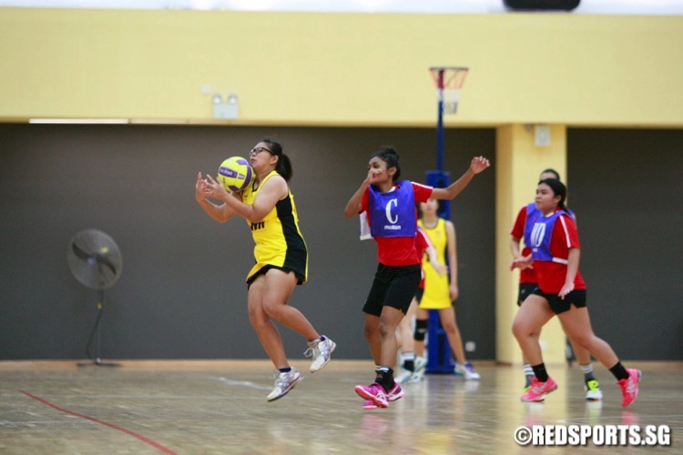 ITE (red) beat SP 46-34 for their first win in the POL-ITE Netball Championship. (Photo © Les Tan/Red Sports)