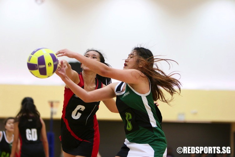 Temasek Poly (red/black) defeated Republic Poly 46-41 to finish second in the POL-ITE Netball Championship. (Photo © Les Tan/Red Sports)