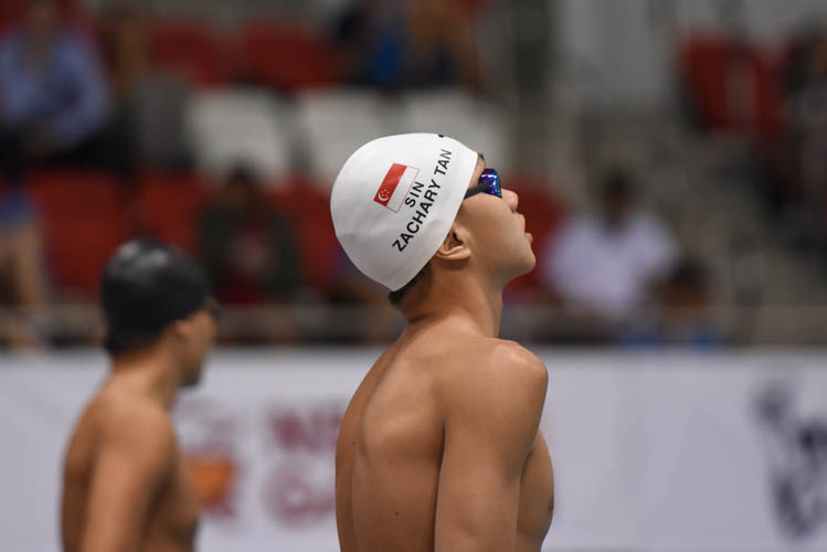 Zachary Tan preparing himself for the men's 200m breaststroke final. He placed fourth with a time of 2:20.70. (Photo © Stefanus Ian/Red Sports)