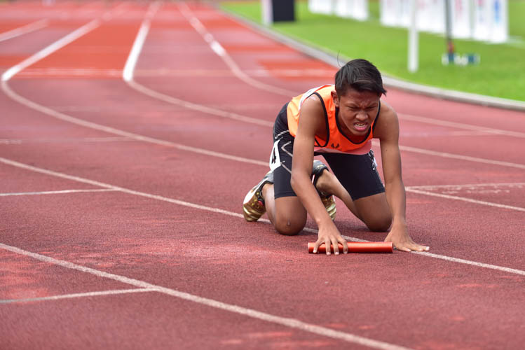 Muhammad Hariz of SSP reacting angrily after coming in second. RI 'D' came in first with a time of 49.16s while SSP clinched silver with a time of 49.43s and North Vista rounded off the podium clocking in at 50.51s. (Photo 1 © Stefanus Ian/Red Sports)