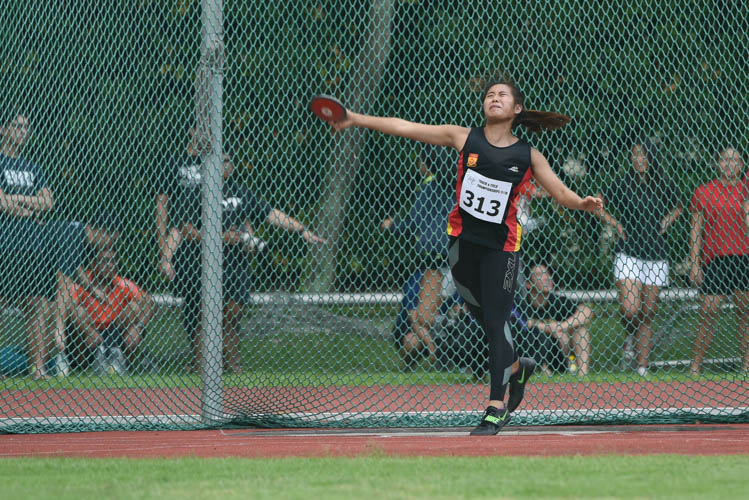 Claudia Leo of Singapore Polytechnic threw 24.69m to finish fifth in the 2018 IVP women's discus throw event.
