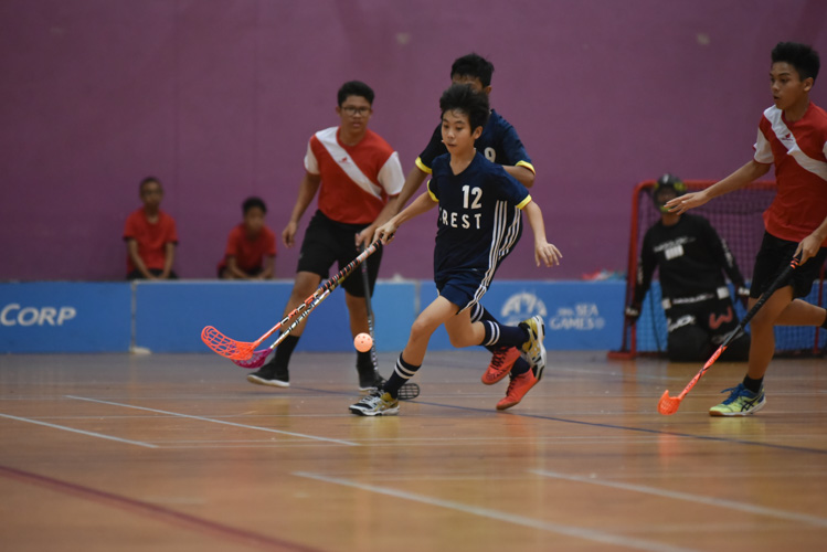 A stellar performance from Greendale (GD) Secondary overwhelmed Crest Secondary (CS) 7-2 in the first Round of the National B Division Floorball Championship.