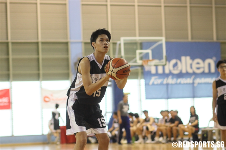 Jaron Ng (PHS #15) attempts a free throw. (Photo 10 © Dylan Chua/Red Sports)