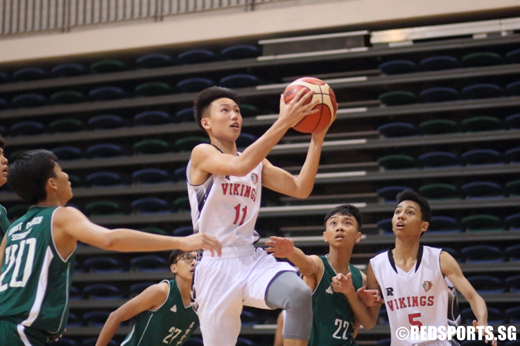 Justen Chiam (NV #11) rises for a lay-up en route to a 14-point outing. (Photo © Chan Hua Zheng/Red Sports)