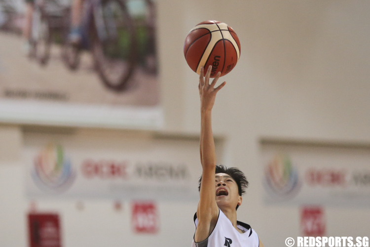 Spencer (#8) of Unity Secondary shoots a layup against Dunman High. (Photo © Lee Jian Wei/Red Sports)