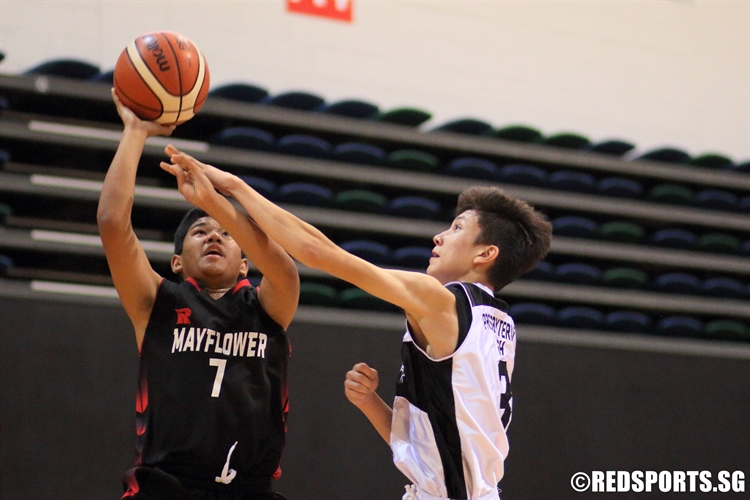 Joshua Kirt (MF #7) gets fouled on a drive to the basket. (Photo 10 © Dylan Chua/Red Sports)