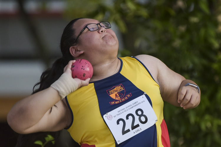 Olivia Oh of Anglo-Chinese Junior College clinched silver in the A Division Girls Finals with a final distance of 10.46m. (Photo © Stefanus Ian/Red Sports)