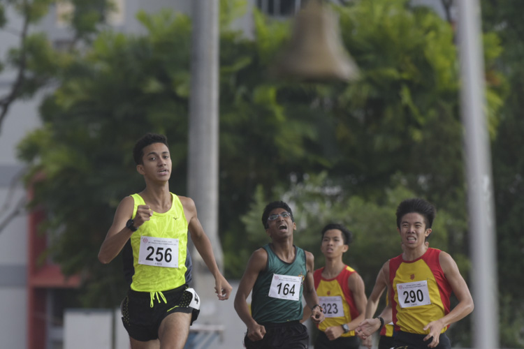 Syed Hussein Aljunied (#256) of Victoria Junior College racing down the finishing line during the A Division boys’ 1500m race (Photo © Stefanus Ian).